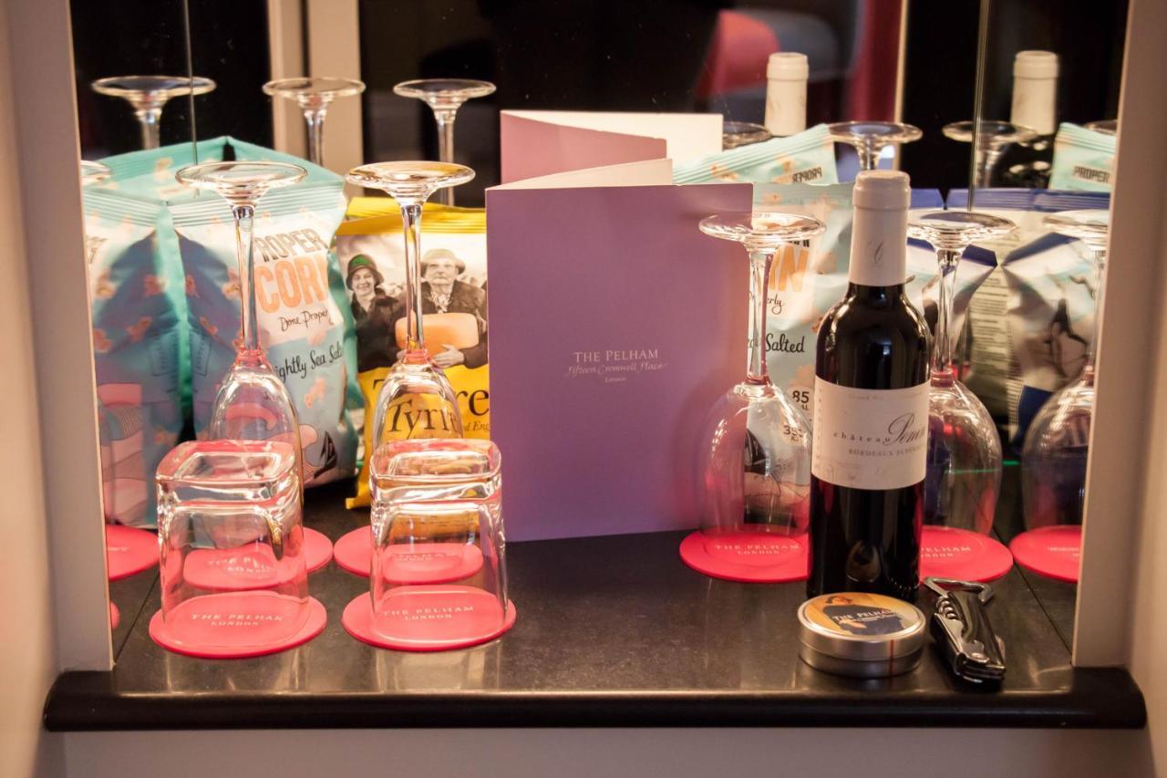 The Pelham London - Starhotels Collezione Esterno foto A wine bar in London