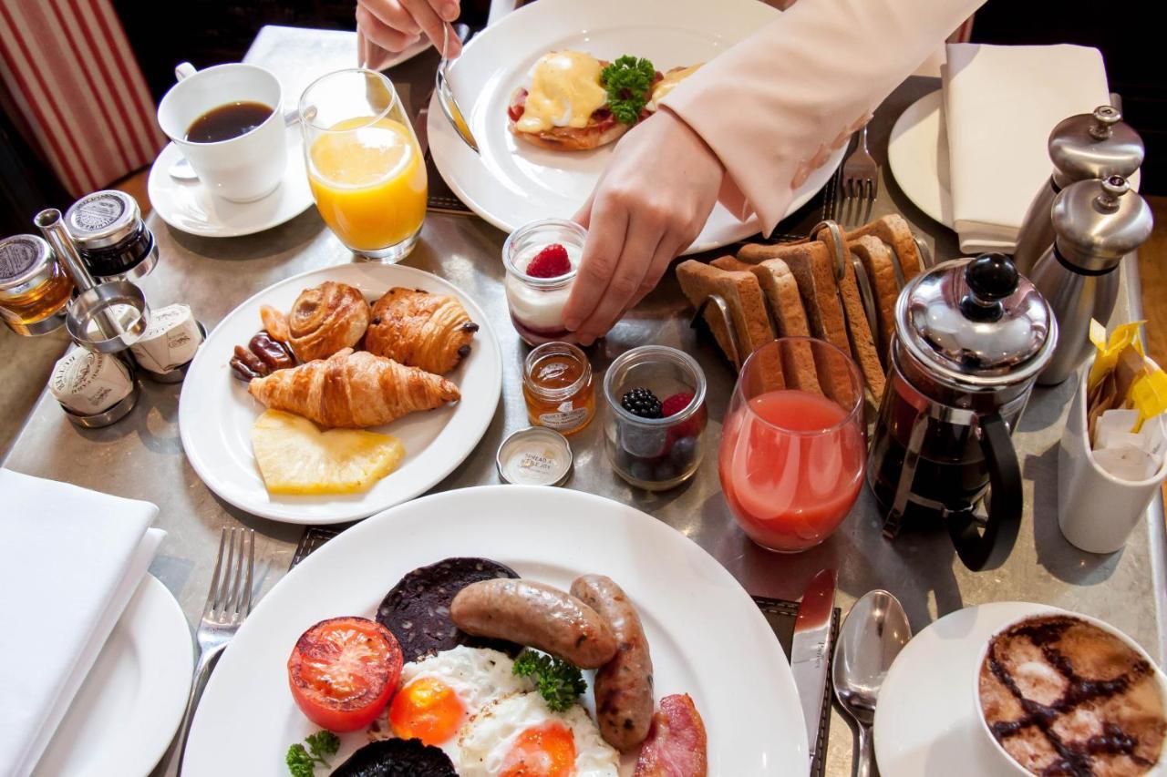 The Pelham London - Starhotels Collezione Esterno foto English breakfast