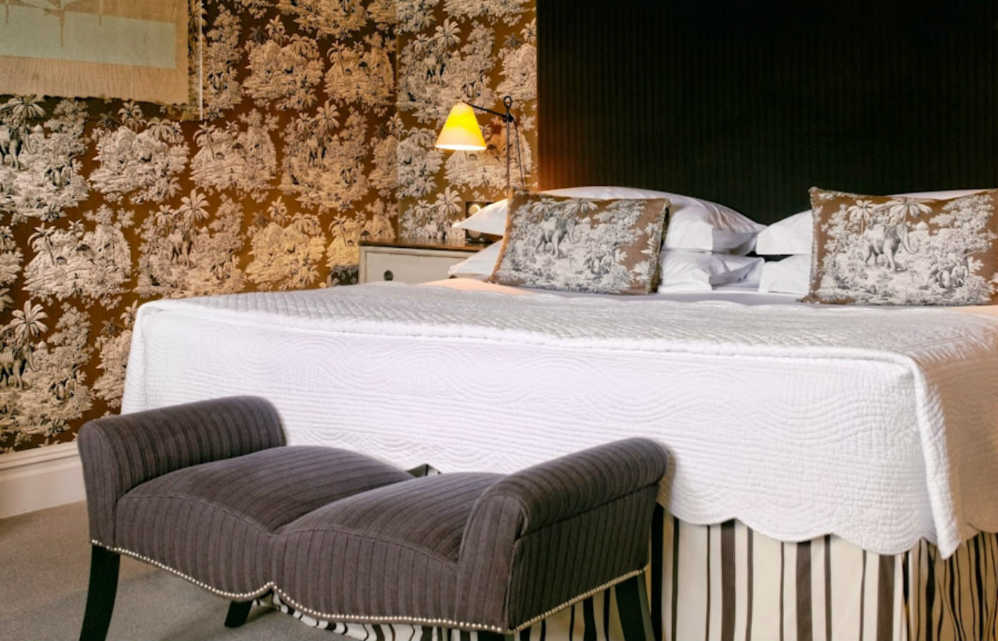 The Pelham London - Starhotels Collezione Esterno foto A bed bench